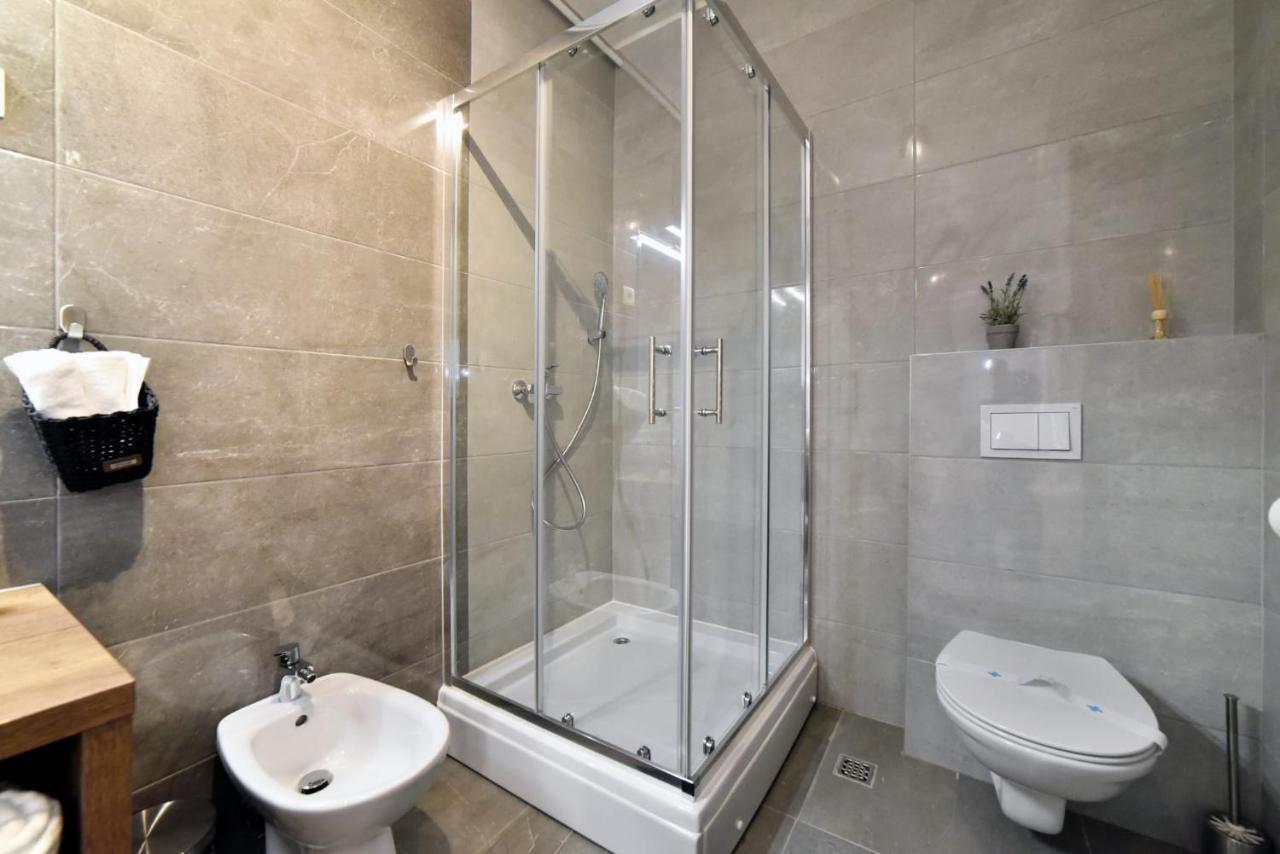 Moin Moin Double Bedroom Suite, Town Centre 자그레브 외부 사진
